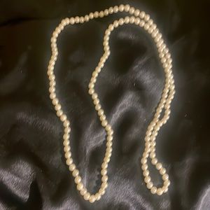 Vintage 80’s Opera style Pearl necklace 54 long